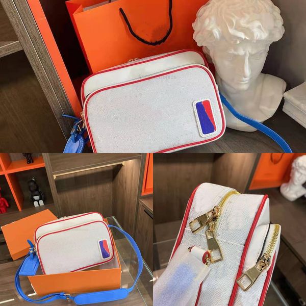 men color and women one presbyopic bump genuine leather shoulderbag shoulder messenger bags handbags aslant camera bag
men color and women one presbyopic bump genuine leather shoulderbag shoulder messenger bags handbags aslant camera bag