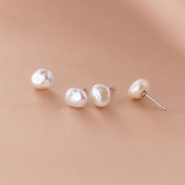 s925 silver needle baroque pearl earrings korean version fashion irregular temperament simple and versatile, Golden
s925 silver needle baroque pearl earrings korean version fashion irregular temperament simple and versatile, Golden