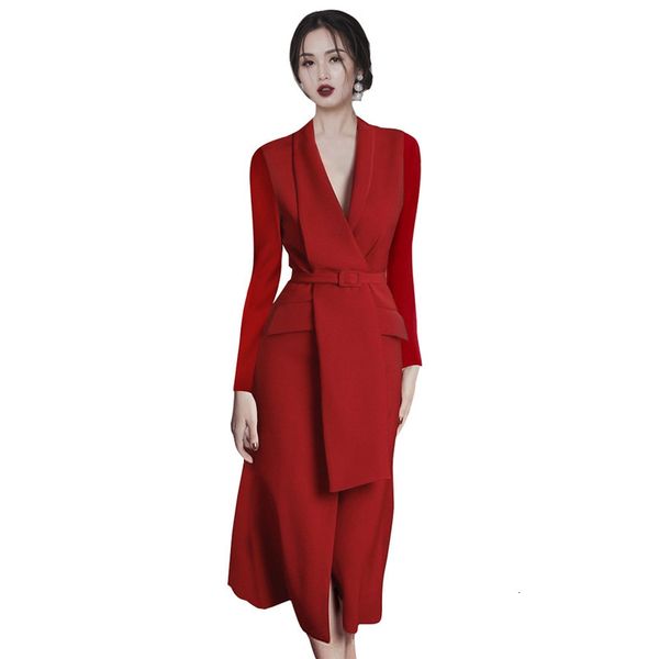 stylish chic engraved long sleeve bands with red office buckles lady midi business women party dress o0jr, Black;gray
stylish chic engraved long sleeve bands with red office buckles lady midi business women party dress o0jr, Black;gray