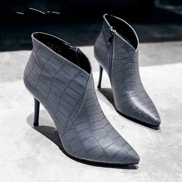 boots autumn women fine heel high short pointed stiletto snow fashion ankle shoes zip black gray
boots autumn women fine heel high short pointed stiletto snow fashion ankle shoes zip black gray