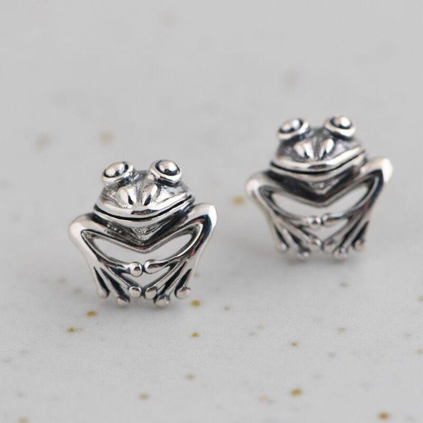 stud creative craftsmanship thai silver exaggerated geometric ladies earrings punk style alternative art men and women jewelry, Golden;silver
stud creative craftsmanship thai silver exaggerated geometric ladies earrings punk style alternative art men and women jewelry, Golden;silver