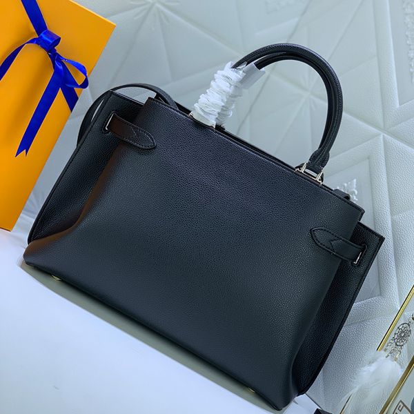 5a handbag ladies luxury designer bag fashion twill leather girl shoulder bag hobo wallet
5a handbag ladies luxury designer bag fashion twill leather girl shoulder bag hobo wallet