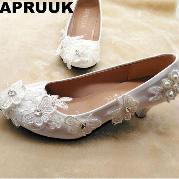dress shoes white lace butterfly wedding bride plus sizes low high heels fashion women's bridal pumps in stock, Black
dress shoes white lace butterfly wedding bride plus sizes low high heels fashion women's bridal pumps in stock, Black