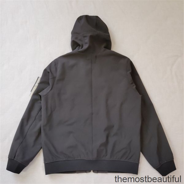 men's jackets warm fleece keep hooded superior quality couple soft shell jacket outdoor sport jogging outerwear simple embroidery badge, Black;brown
men's jackets warm fleece keep hooded superior quality couple soft shell jacket outdoor sport jogging outerwear simple embroidery badge, Black;brown