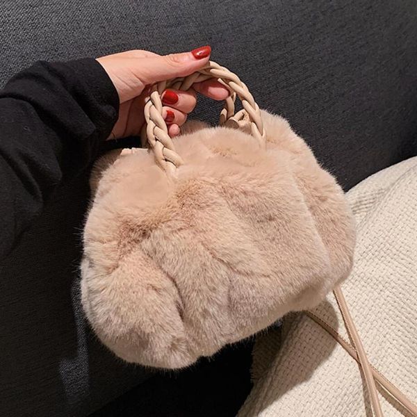 evening bags faux fur totes with woven handle 2021 winter high-quality soft plush women's designer handbag travel shoulder messenger ba
evening bags faux fur totes with woven handle 2021 winter high-quality soft plush women's designer handbag travel shoulder messenger ba