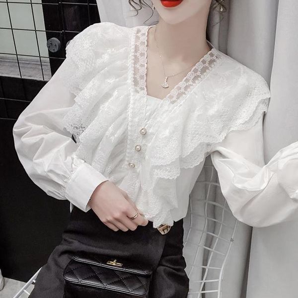 women's blouses & shirts lotus leaf lace v-neck shirt women 2021 spring style foreign design sense super fairy blouse puff sleeve, White
women's blouses & shirts lotus leaf lace v-neck shirt women 2021 spring style foreign design sense super fairy blouse puff sleeve, White