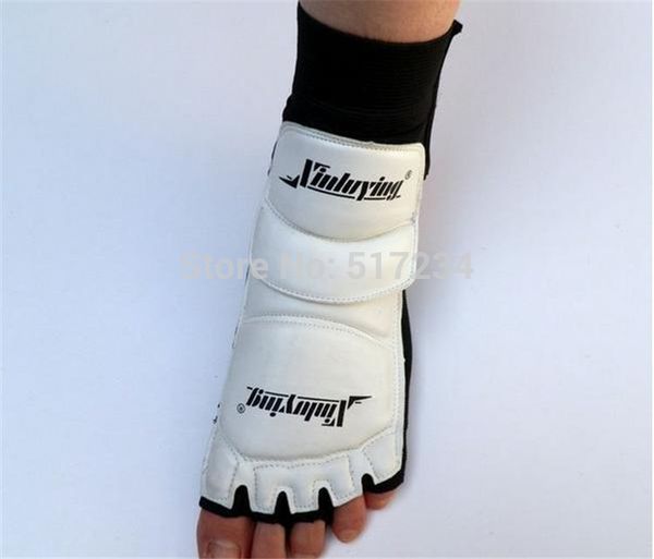 wholesale-new 2015 sell professional taekwondo muay thai gloves wushu foot pad taekwondo protective gear ing, Blue;gray
wholesale-new 2015 sell professional taekwondo muay thai gloves wushu foot pad taekwondo protective gear ing, Blue;gray