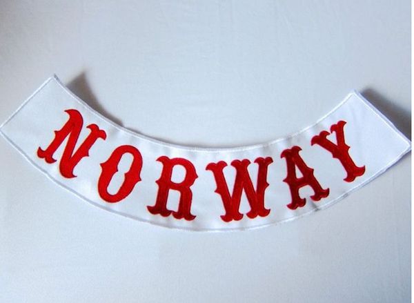 Вне закона Норвегия рокер вышитые железа на патч мотоцикл байкер клуб MC передняя
Вне закона Норвегия рокер вышитые железа на патч мотоцикл байкер клуб MC передняя