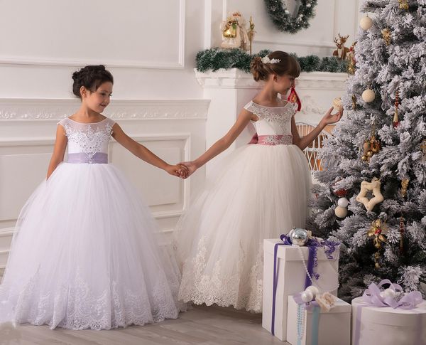 2015 tulle flower girl dresses sheer beaded appliques fluffy christmas ball gowns for wedding keyhole lace-up bows lovely custom made dress, White;blue
2015 tulle flower girl dresses sheer beaded appliques fluffy christmas ball gowns for wedding keyhole lace-up bows lovely custom made dress, White;blue
