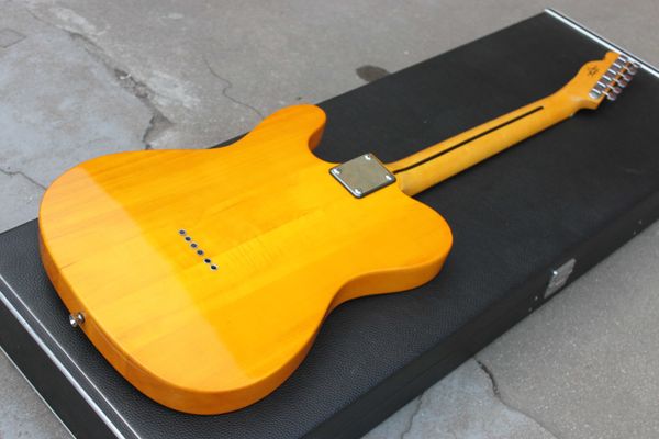 52 deluxe maple natural tele butterscotch blonde electric guitar black pickguard dot inlay vintage tuners custom shop v logo
52 deluxe maple natural tele butterscotch blonde electric guitar black pickguard dot inlay vintage tuners custom shop v logo