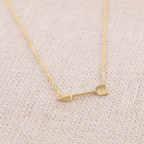 30pcs- n010 gold silver tiny horizontal arrow necklace pendant for women simple cute sideways arrow necklace for men
30pcs- n010 gold silver tiny horizontal arrow necklace pendant for women simple cute sideways arrow necklace for men