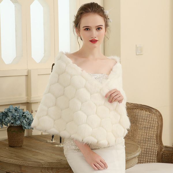 2017 New Arrival In Stock Elegant Faux Fur Coat Bridal Wraps Thicken Warm Wedding Shawl Jackets Bolero For Wedding Dresses Wraps, White
2017 New Arrival In Stock Elegant Faux Fur Coat Bridal Wraps Thicken Warm Wedding Shawl Jackets Bolero For Wedding Dresses Wraps, White