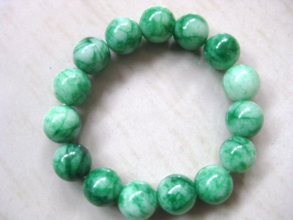 Оптовая китайский Юньнань зеленый нефрит браслет принести удачу бесплатная дост
Оптовая китайский Юньнань зеленый нефрит браслет принести удачу бесплатная дост