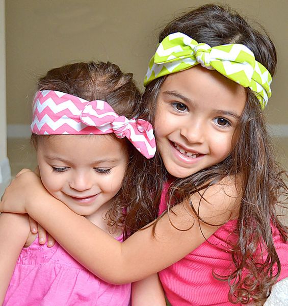 5 colors baby girls chevron wave stripe rabbit ears headband children hair accessories newborn bowknot boutique christmas party hairbands, Slivery;white
5 colors baby girls chevron wave stripe rabbit ears headband children hair accessories newborn bowknot boutique christmas party hairbands, Slivery;white