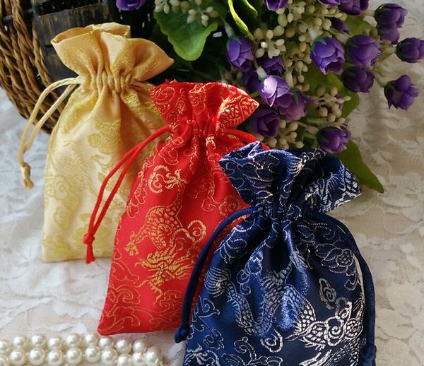 50pcs handmade 9*13cm chinese dragon brocade brocart jewelry bags candy beads bags wedding party gift bags, Pink;blue
50pcs handmade 9*13cm chinese dragon brocade brocart jewelry bags candy beads bags wedding party gift bags, Pink;blue