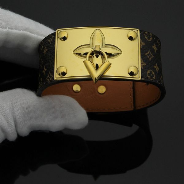 Новое поступление 316L Титановый стальной браслет с металлической застежкой ширин
Новое поступление 316L Титановый стальной браслет с металлической застежкой ширин