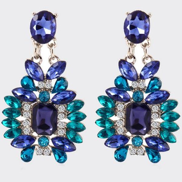 fashion blue crystal stud earrings for women 2015 new brand new women earrings rhinestone dress gift stud earring, Golden;silver
fashion blue crystal stud earrings for women 2015 new brand new women earrings rhinestone dress gift stud earring, Golden;silver