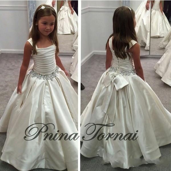2016 flower girls dresses for weddings white ivory crystal beads bow long party princess children girl party birthday christmas gowns, White;blue
2016 flower girls dresses for weddings white ivory crystal beads bow long party princess children girl party birthday christmas gowns, White;blue