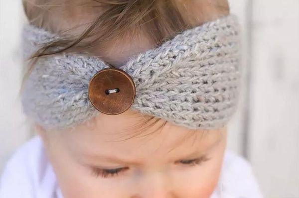 winter baby wool knitted headband girls kids newborn hairband headwrap turban headwear with button hair accessories, Slivery;white
winter baby wool knitted headband girls kids newborn hairband headwrap turban headwear with button hair accessories, Slivery;white
