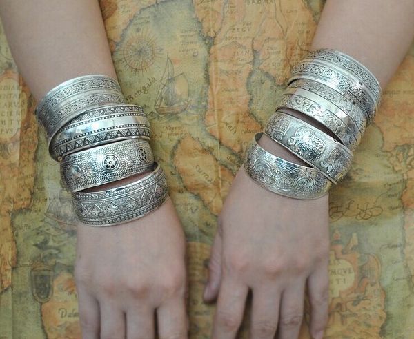 bohemian antalya bangles,antique silver carved statement, boho coachella festival turkish handcuff bracelet tribal ethnic 8 design ship, Golden;silver
bohemian antalya bangles,antique silver carved statement, boho coachella festival turkish handcuff bracelet tribal ethnic 8 design ship, Golden;silver