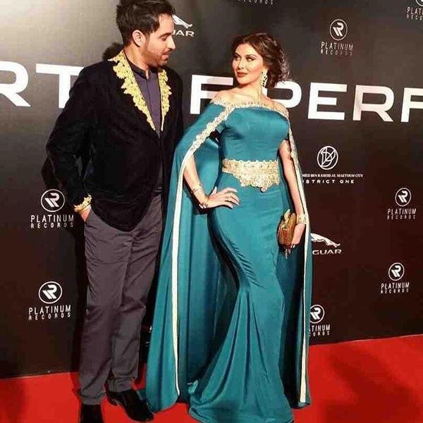 luxury gold sequins appliques wrap blue prom dresses off the shoulder red carpet evening gowns sash mermaid arabic dubai party gowns, Black
luxury gold sequins appliques wrap blue prom dresses off the shoulder red carpet evening gowns sash mermaid arabic dubai party gowns, Black