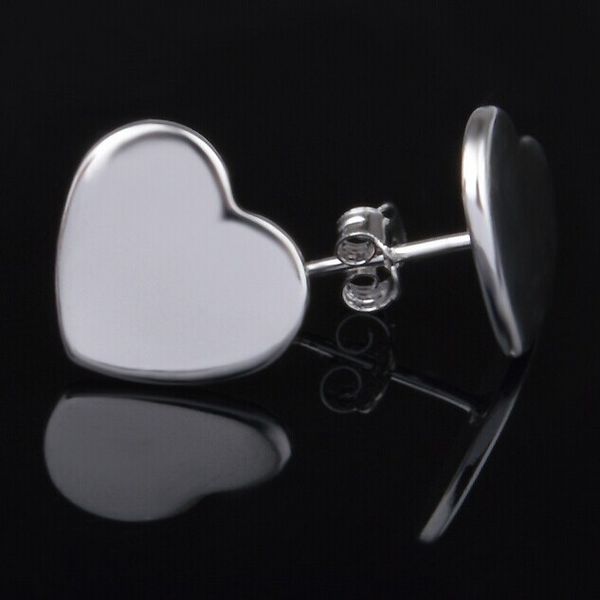 fashion pretty explosion models in europe and america fashion shine 925 silver earrings silver earrings 1235
fashion pretty explosion models in europe and america fashion shine 925 silver earrings silver earrings 1235