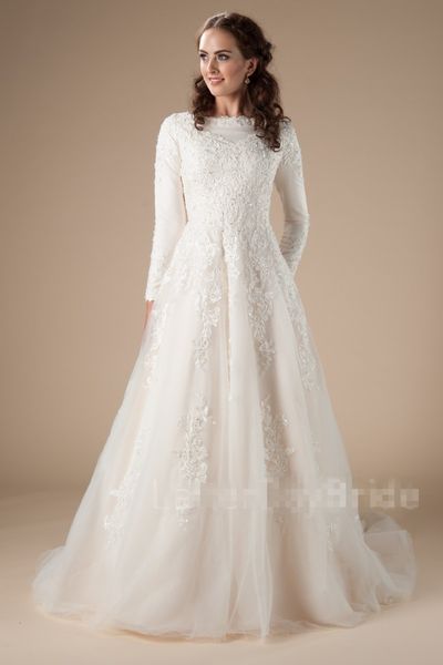 new vintage arabic lace modest wedding dresses with long sleeves a-line beaded lace applique temple lds bridal gown couture custom made, White
new vintage arabic lace modest wedding dresses with long sleeves a-line beaded lace applique temple lds bridal gown couture custom made, White