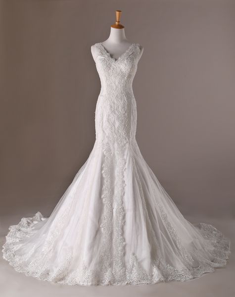 lace satin v neck mermaid wedding dress with appliques 2016 court train bridal dress real p, White
lace satin v neck mermaid wedding dress with appliques 2016 court train bridal dress real p, White