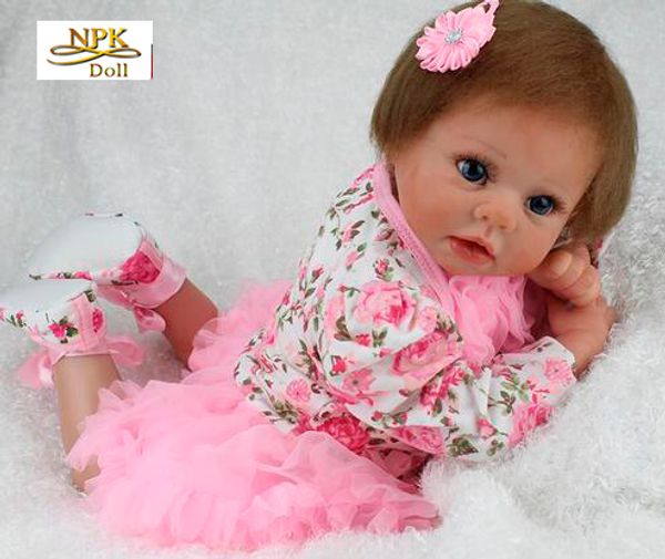 silicone vinyl reborn baby doll toy festivals brithday gift girl brinquedos play house cute newbaby 55cm
silicone vinyl reborn baby doll toy festivals brithday gift girl brinquedos play house cute newbaby 55cm