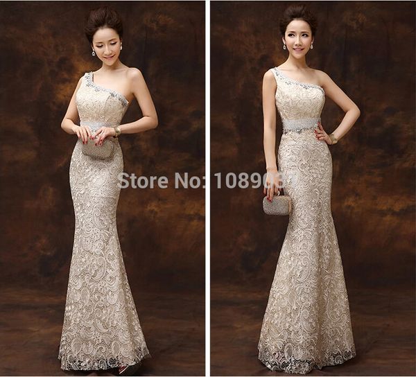 2014 new lace evening dresses ladies women elegant prom party brides dress one-shoulder mermaid 2014 new style formal gowns, Black;red
2014 new lace evening dresses ladies women elegant prom party brides dress one-shoulder mermaid 2014 new style formal gowns, Black;red