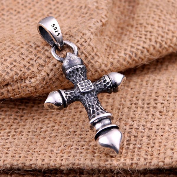 s925 silver pendant fashion casual wild japanese and korean version of the old personality to do the men's cross pendant silver 002
s925 silver pendant fashion casual wild japanese and korean version of the old personality to do the men's cross pendant silver 002