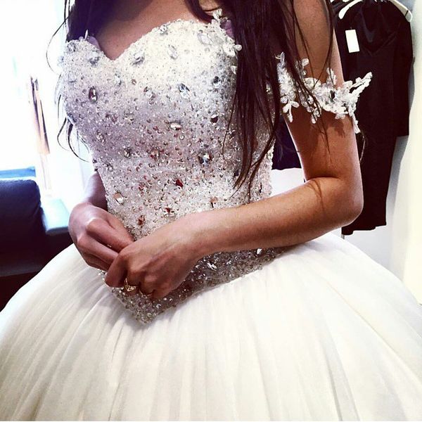 charming crystal bead sequins off-shoulder ball gown wedding dresses puffy plus size corset bridal gowns exquisite vestidos chic cheap, White
charming crystal bead sequins off-shoulder ball gown wedding dresses puffy plus size corset bridal gowns exquisite vestidos chic cheap, White