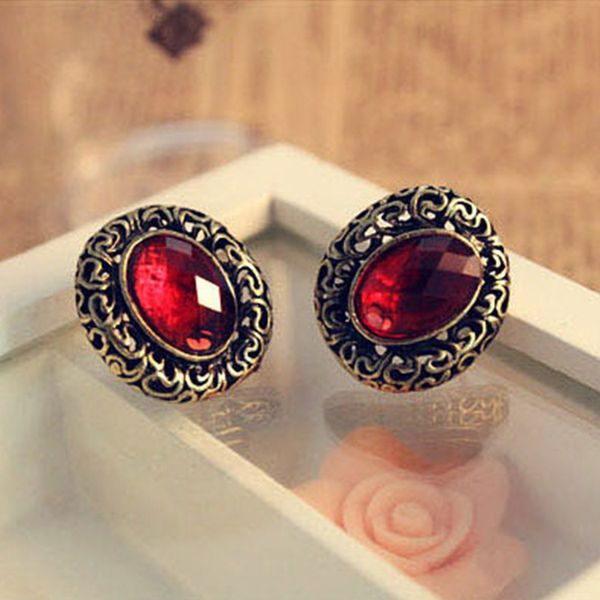 2017 female vintage earrings oval carved pattern hollow black earrings boucle d'oreille femme earings fashion jewelry, Golden;silver
2017 female vintage earrings oval carved pattern hollow black earrings boucle d'oreille femme earings fashion jewelry, Golden;silver