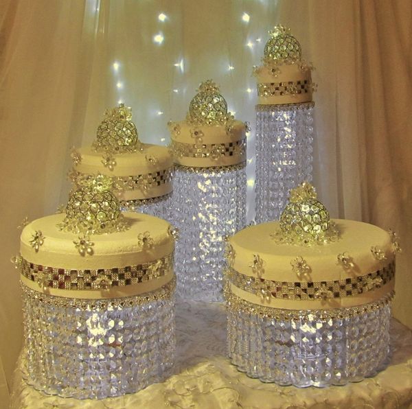 Free shipping 5pcs/ LOT Wedding Cake Stand crystal centerpieces - several to be a nice combination Party decoration
Free shipping 5pcs/ LOT Wedding Cake Stand crystal centerpieces - several to be a nice combination Party decoration