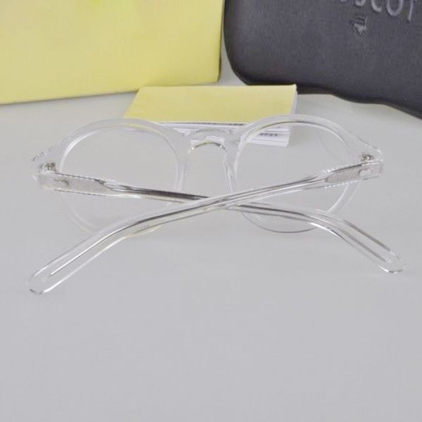 fashion vintage eyeglass frames round shape glasses frames for men and women colophony memory metal material 013
fashion vintage eyeglass frames round shape glasses frames for men and women colophony memory metal material 013