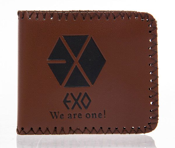 exports fashion new mens designer leather luxury purse wallet short exo wallets for men ing, Red;black
exports fashion new mens designer leather luxury purse wallet short exo wallets for men ing, Red;black