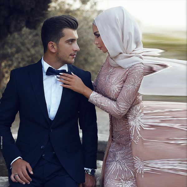 two piece custom made generous classic black two button groom tuxedos groomsmen man suit mens wedding suits (jacket+pants+tie, Black;gray
two piece custom made generous classic black two button groom tuxedos groomsmen man suit mens wedding suits (jacket+pants+tie, Black;gray