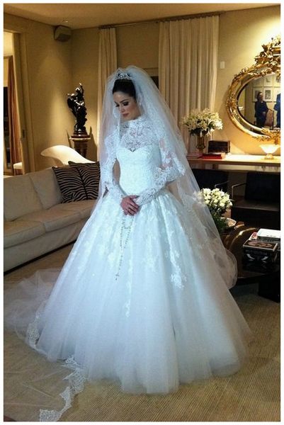 2014 lace high collar garden wedding dresses with long sleeves exquisite appliqued court train sheer bridal gowns plus size maxi dress, White
2014 lace high collar garden wedding dresses with long sleeves exquisite appliqued court train sheer bridal gowns plus size maxi dress, White