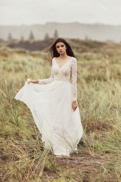 2020 country wedding dresses a line v neck backless bridal gowns illusion long sleeves lace tulle skirt bohemian sweep train 442, White
2020 country wedding dresses a line v neck backless bridal gowns illusion long sleeves lace tulle skirt bohemian sweep train 442, White