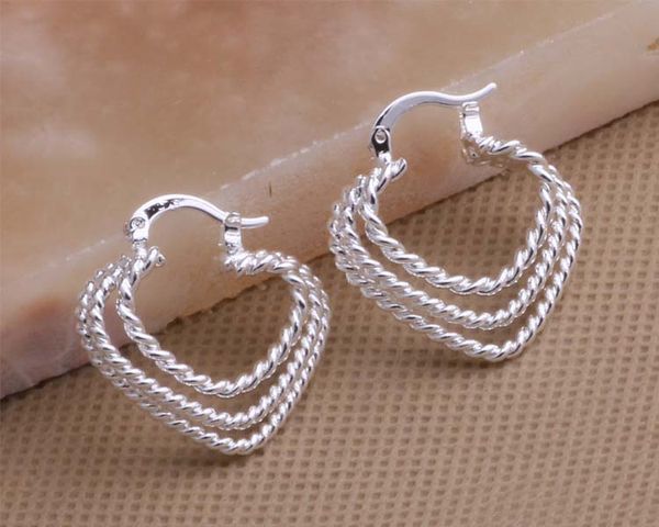 fashion (jewelry manufacturer) 40 pcs a lot 3 heart earrings 925 sterling silver jewelry factory price fashion shine earrings, Golden;silver
fashion (jewelry manufacturer) 40 pcs a lot 3 heart earrings 925 sterling silver jewelry factory price fashion shine earrings, Golden;silver
