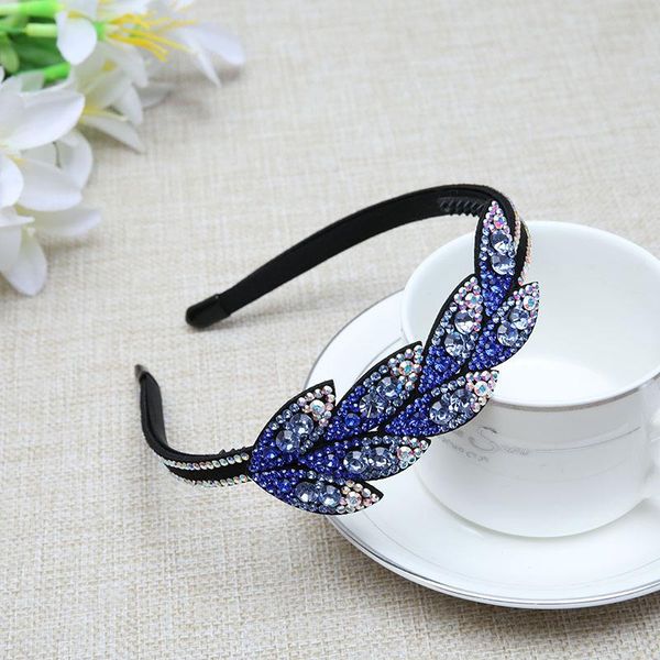 retro famale multicolor leaves luxury czech crystal non-slip border girl hairpin ladies wild fancy hair accessories headband clips & barrett, Golden;silver
retro famale multicolor leaves luxury czech crystal non-slip border girl hairpin ladies wild fancy hair accessories headband clips & barrett, Golden;silver