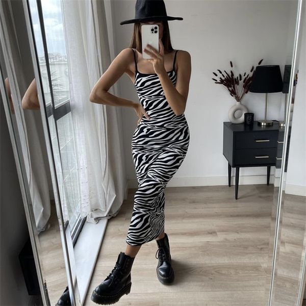 2021 spring fashions thin zebra woman knits belts women's long ladies elastic dress, Black;gray
2021 spring fashions thin zebra woman knits belts women's long ladies elastic dress, Black;gray