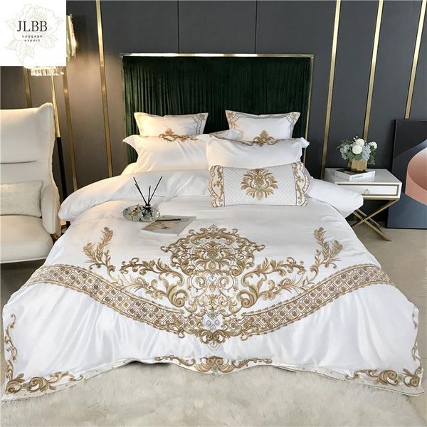 bedding sets white luxury european royal gold embroidery 60s satin silk cotton set duvet cover bed linen fitted sheet pillowcases
bedding sets white luxury european royal gold embroidery 60s satin silk cotton set duvet cover bed linen fitted sheet pillowcases