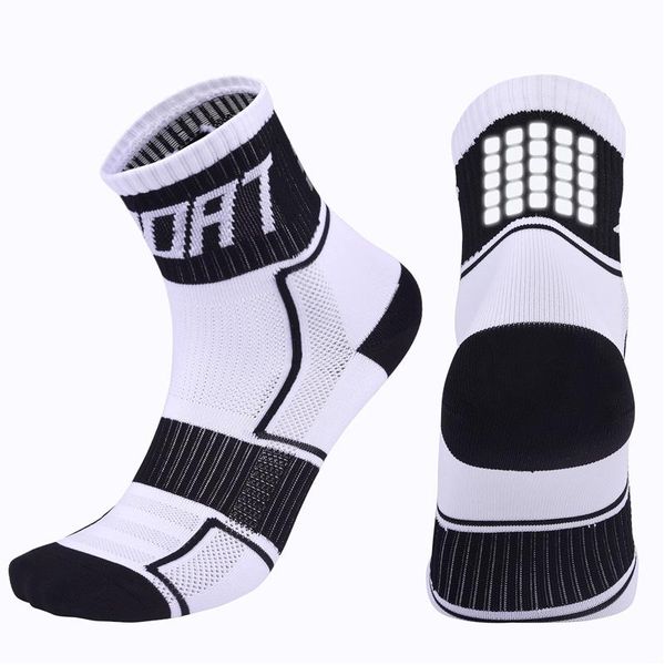 sports socks men women cycling breathable outdoor basketball protect feet wicking bike running football sport, Black
sports socks men women cycling breathable outdoor basketball protect feet wicking bike running football sport, Black