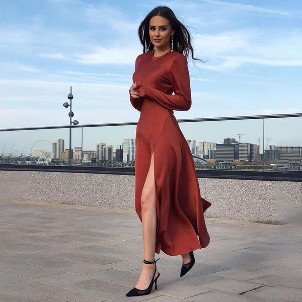 casual dresses 2021 autumn winter elegant silk for women luxury designer long sleeve satin ankle lenght zipper fork solid dress, Black;gray
casual dresses 2021 autumn winter elegant silk for women luxury designer long sleeve satin ankle lenght zipper fork solid dress, Black;gray