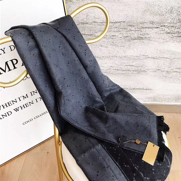 2021 classic design cashmere scarf for men and women winter plaid scarfs big infinity letter pattern pashminas shawls scarves pashmina 180*7, Blue;gray
2021 classic design cashmere scarf for men and women winter plaid scarfs big infinity letter pattern pashminas shawls scarves pashmina 180*7, Blue;gray