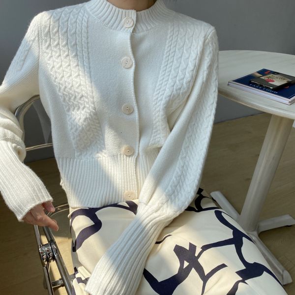 women's sweaters vintage single breasted short knitted cardigans women round collar long sleeve warm thick autumn winter outwear 7, White;black
women's sweaters vintage single breasted short knitted cardigans women round collar long sleeve warm thick autumn winter outwear 7, White;black