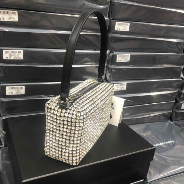 designer luxury bag design bag soho high wang disco tote shoulder crystal hobo diamond handbags chain quality ba women's leather handba
designer luxury bag design bag soho high wang disco tote shoulder crystal hobo diamond handbags chain quality ba women's leather handba