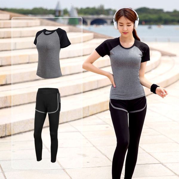 women's tracksuits tracksuitswomen tracksuitssummer fitness sportswear short sleeve fake two piece pants women's slim fast dry run, Gray
women's tracksuits tracksuitswomen tracksuitssummer fitness sportswear short sleeve fake two piece pants women's slim fast dry run, Gray