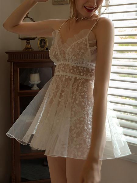White Women Sleepwear Floral Lace Small Chest Nightdress Hollow Deep V Strap Dress Sexy Female Mesh Tulle Perspective Nightgown With, Black;red
White Women Sleepwear Floral Lace Small Chest Nightdress Hollow Deep V Strap Dress Sexy Female Mesh Tulle Perspective Nightgown With, Black;red